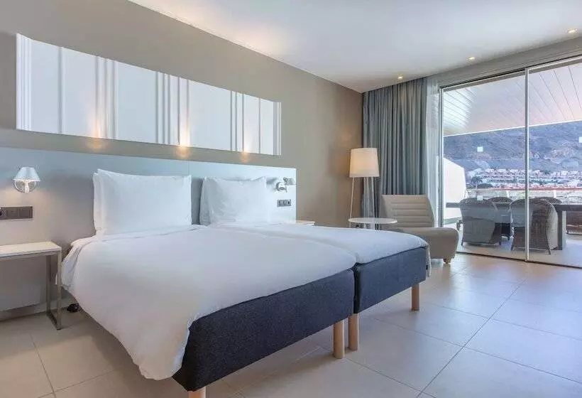 3 Bedroom Suite