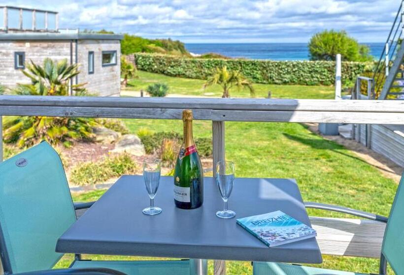 带海景的标准房, Le Theven