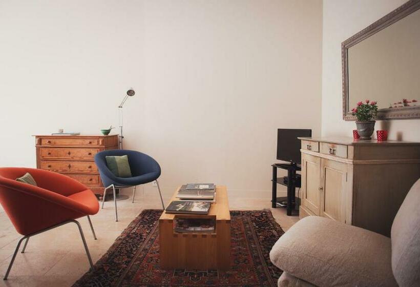 Студия Deluxe, Ancienne Maison Des Gardes