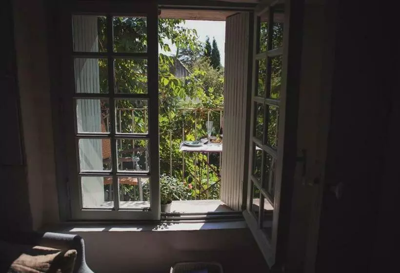 バルコニー付きスタンダードルーム, Ancienne Maison Des Gardes