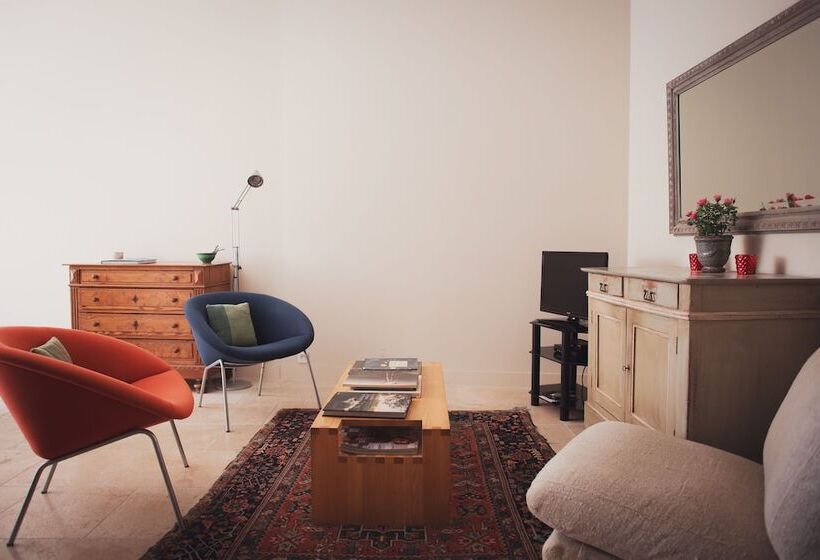 Студия Deluxe, Ancienne Maison Des Gardes