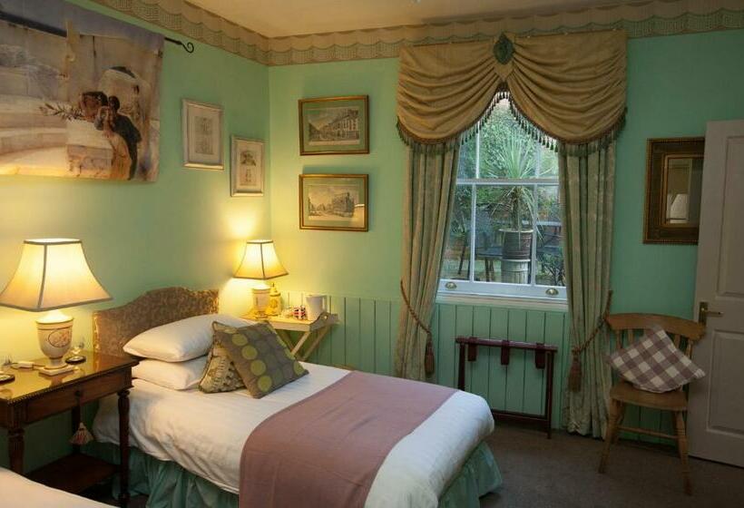 标准间, Britannia House