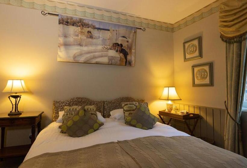 标准间, Britannia House