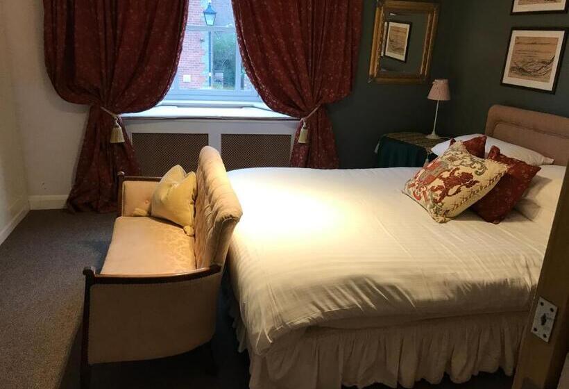 带1个卧室的带阳台的公寓, Britannia House