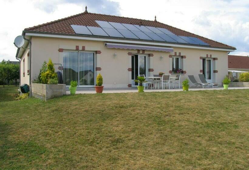 Номер Стандарт, L'escapade