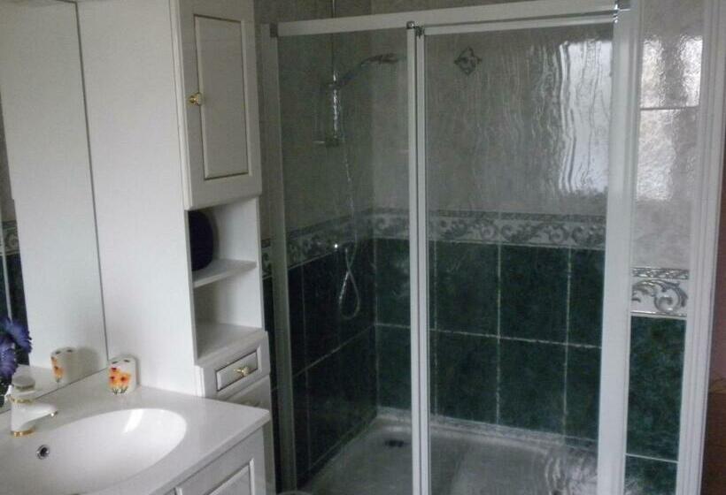 Номер Стандарт, L'escapade