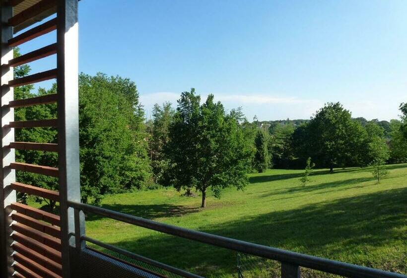 Апартаменты 1 Спальня, Manoir Saint Clair
