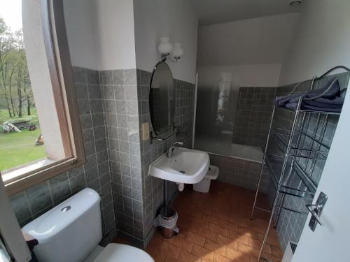 Quarto Estandar, Moulin De Latouille