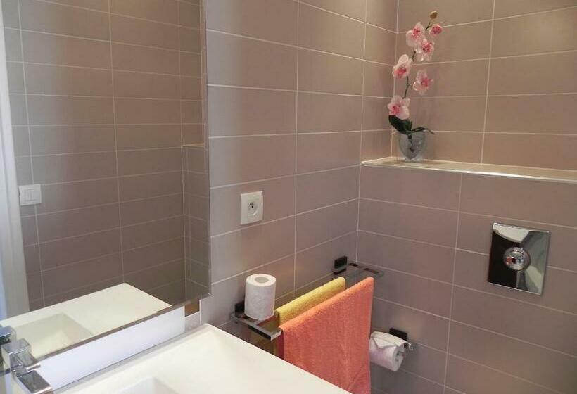 Студио Стандарт Вид на Сад, Villa Yoda