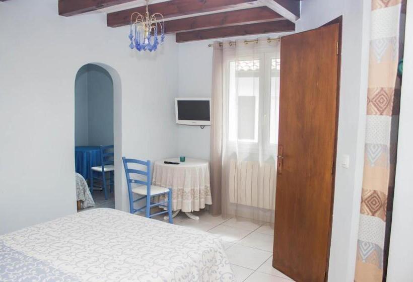 Номер Стандарт Трехместный, Villa Yoda