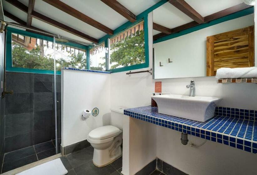 اتاق استاندارد با چشمانداز دریا, Aite Eco Resort