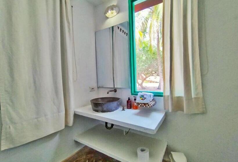 بانگلوی سوپریور, Aite Eco Resort