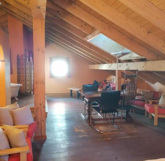 家庭间, Arsa Lodge Silvaplana