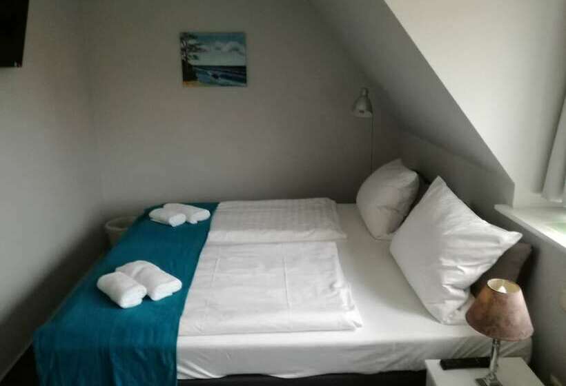 스탠다드 룸, Basalt Hotel Restaurant Lounge