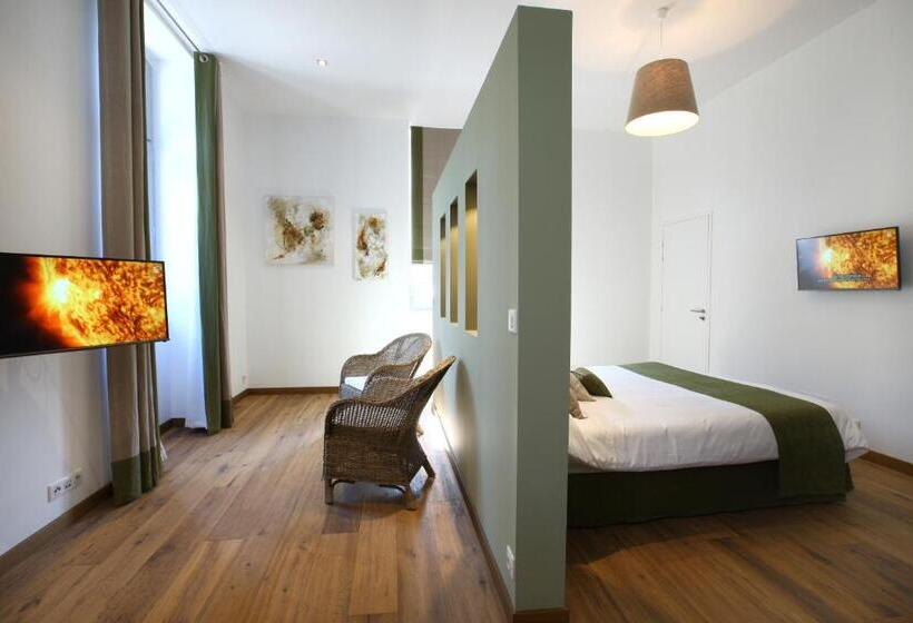 キングサイズベッドのスタンダードルーム, Domaine De L'esperon