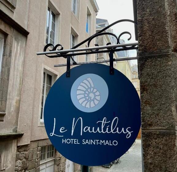 Номер Стандарт, Hôtel Le Nautilus