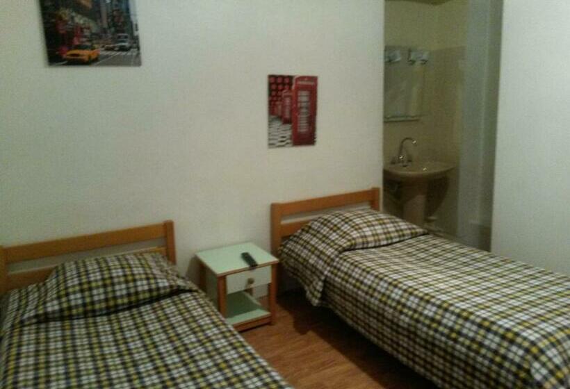 标准单人间, Le Tram