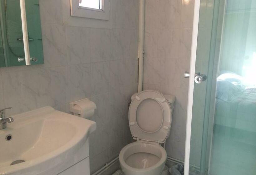 Четырехместный Номер Стандарт, Restaurant Tokyo