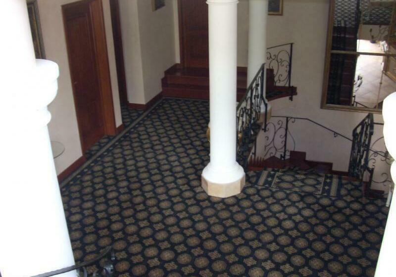 标准间带阳台, Royal