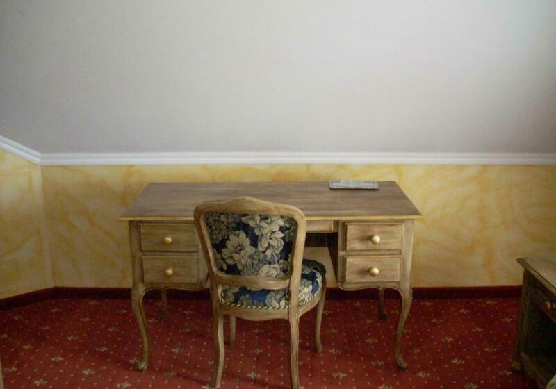 标准间带阳台, Royal