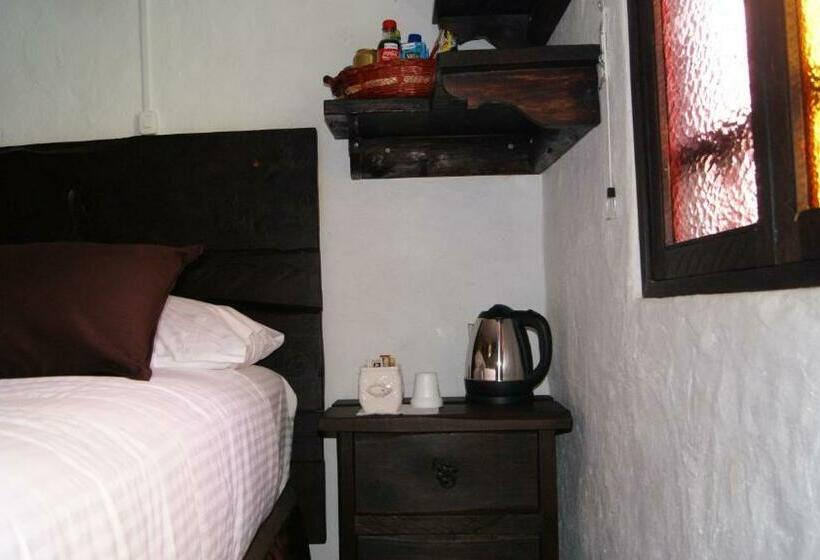 スタンダードルーム, Boutique Samay