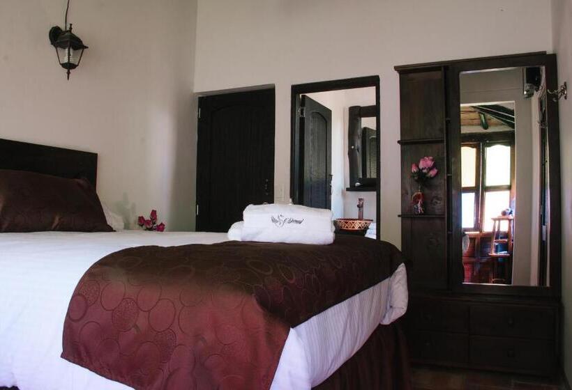 スイート, Boutique Samay