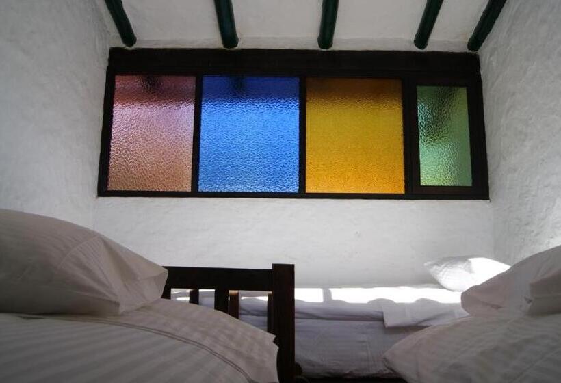 ファミリールーム, Boutique Samay