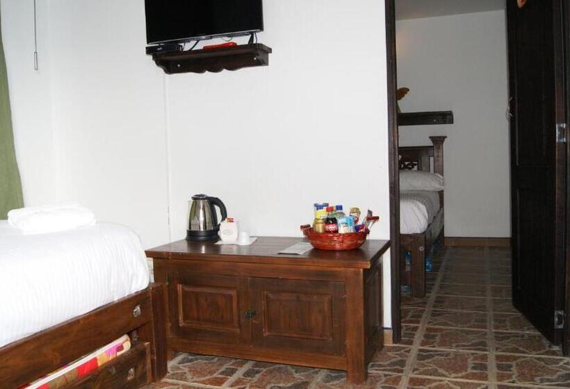 コンフォートトリプルルーム, Boutique Samay