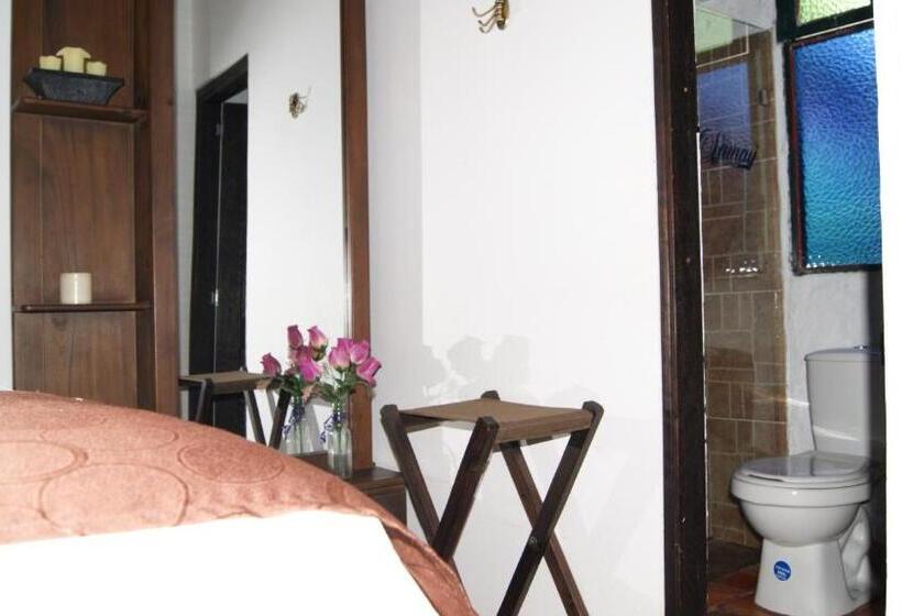 デラックススイート, Boutique Samay