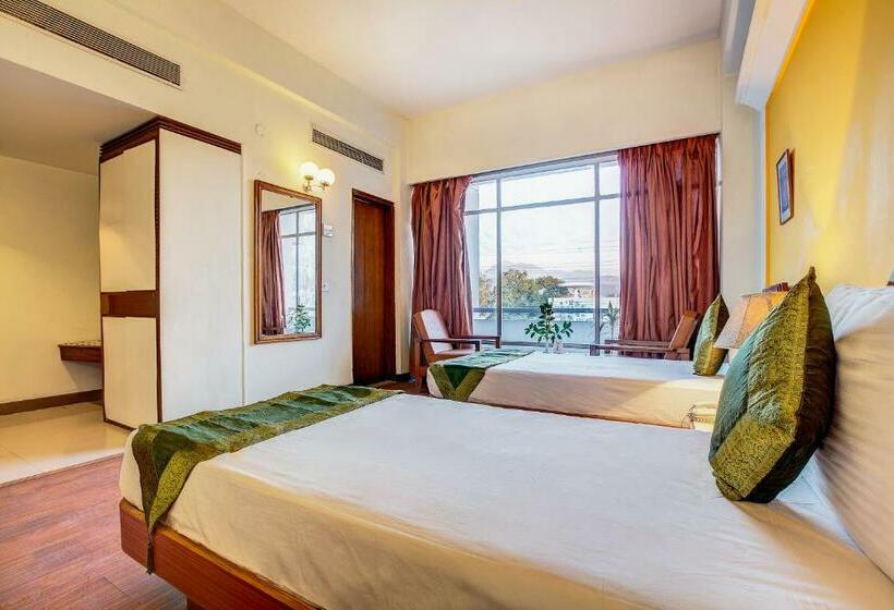 Номер Deluxe, Ajanta Continental