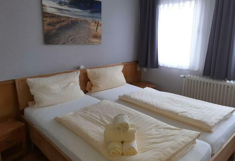 غرفة قياسية, Weinhaus