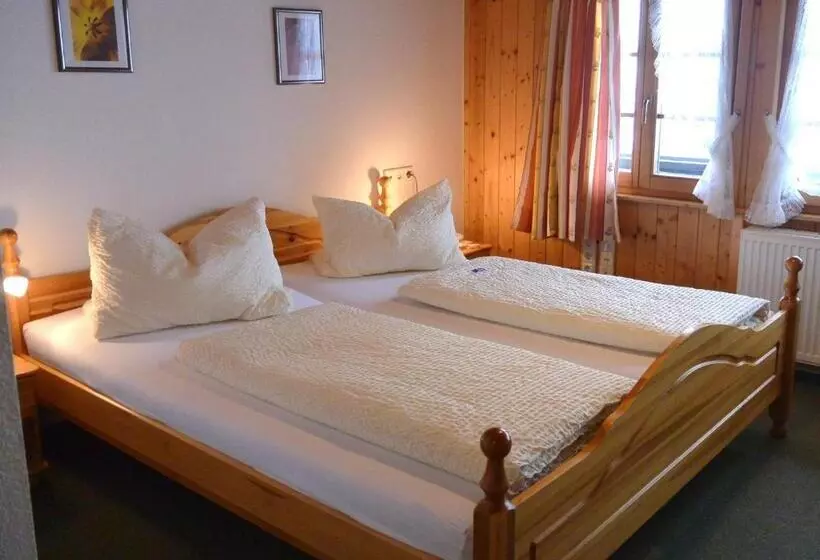 ２ベッドルームアパートメント, Zum Löwen   Unteres Wirtshaus