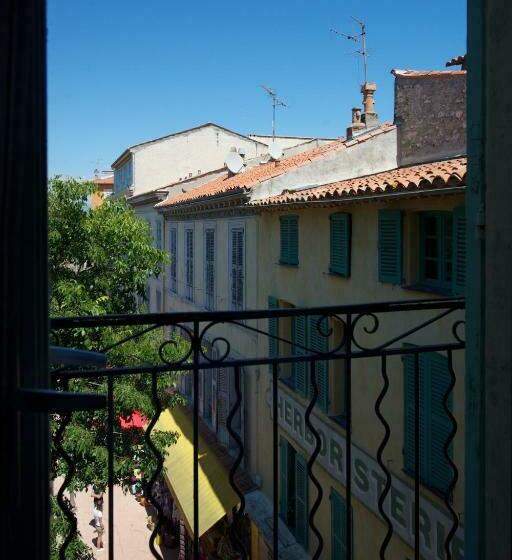 اتاق استاندارد, Rue Sade Bed & Breakfast