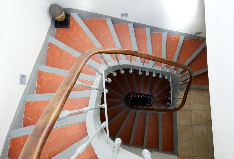 اتاق استاندارد, Rue Sade Bed & Breakfast