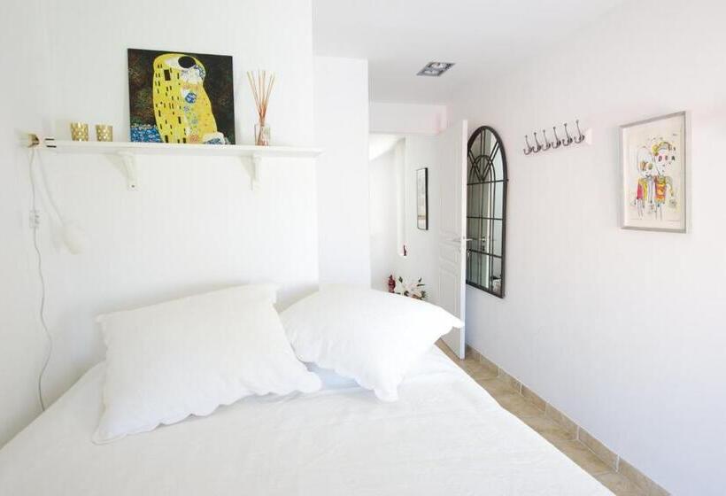 스탠다드 룸, Rue Sade Bed & Breakfast