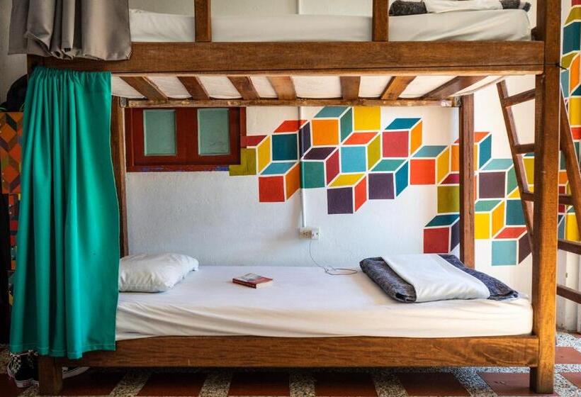 共用房间的床, Casa Kayam Hostal Y Residencia Artística