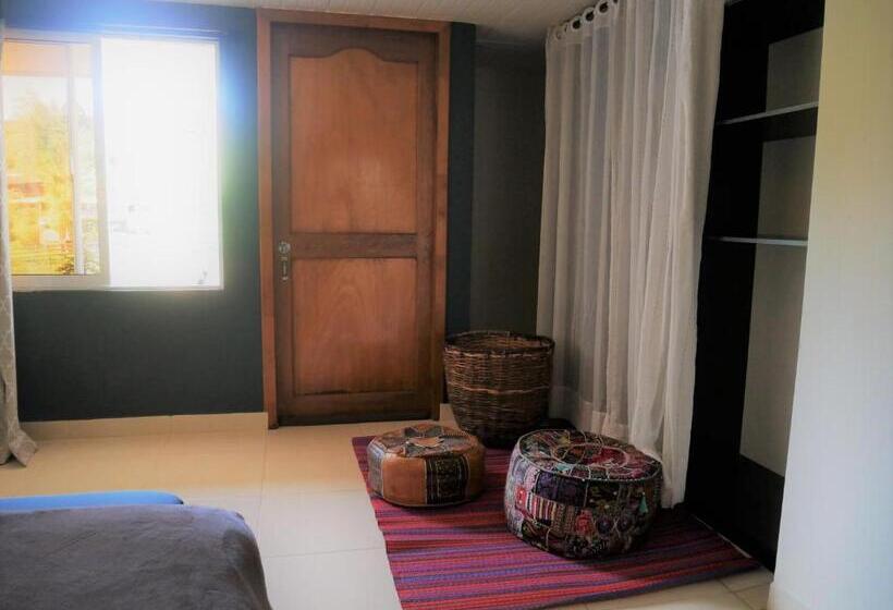 스탠다드 발코니 룸, Casa Kayam Hostal Y Residencia Artística
