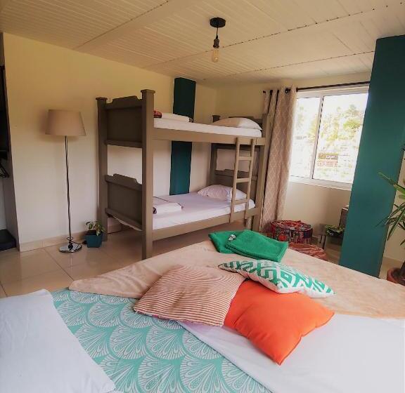 四人标准间, Casa Kayam Hostal Y Residencia Artística