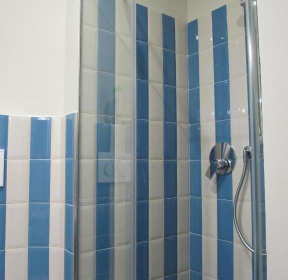 غرفة قياسية فردية حمام مشترك, Al Porta Susa B&b