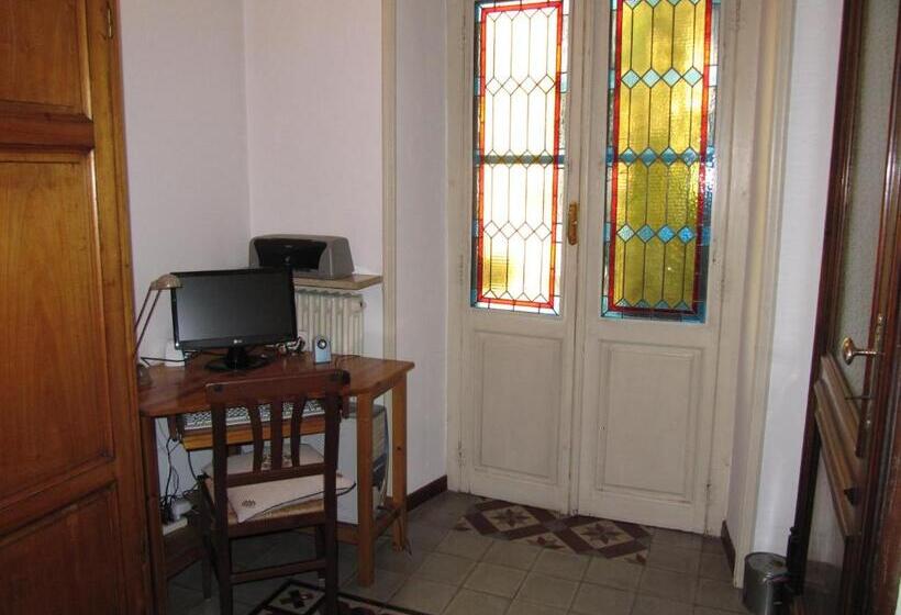 غرفة قياسية فردية حمام مشترك, Al Porta Susa B&b