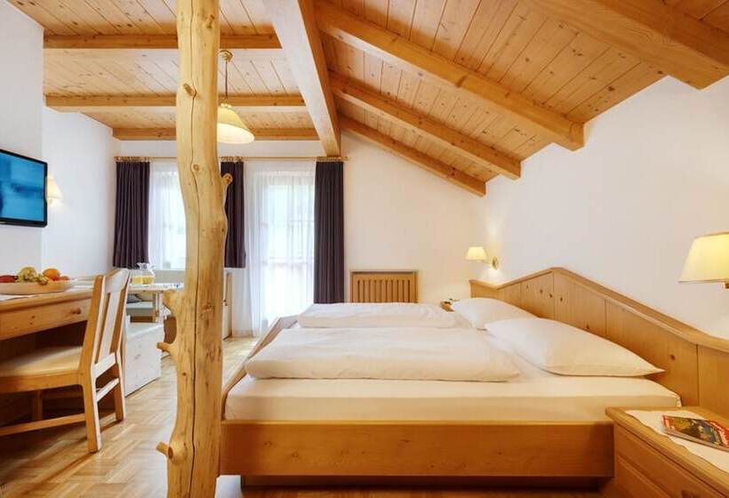 חדר קומפורט, Alpin Stile