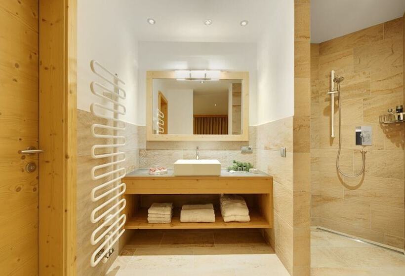 חדר סופריור, Alpin Stile