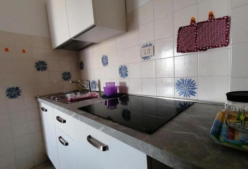 آپارتمان 1 خوابه, Aurora Residence