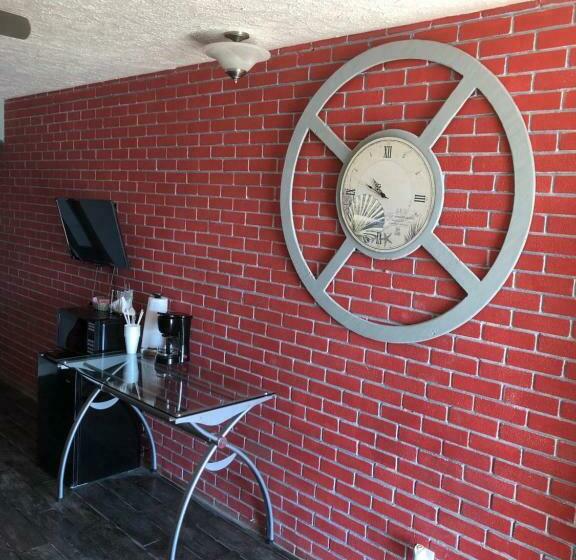 غرفة قياسية مطلّة علي البحر, Capri Beach