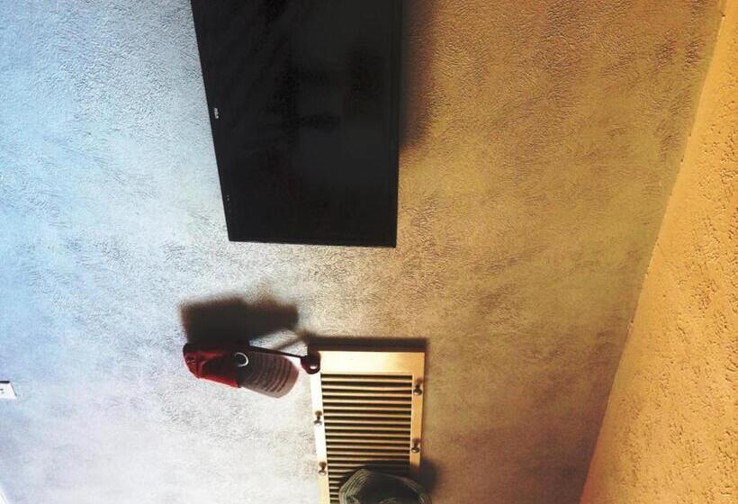 غرفة قياسية مطلّة علي البحر, Capri Beach