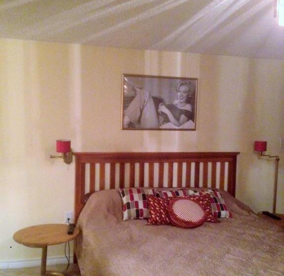 غرفة قياسية, Capri Beach