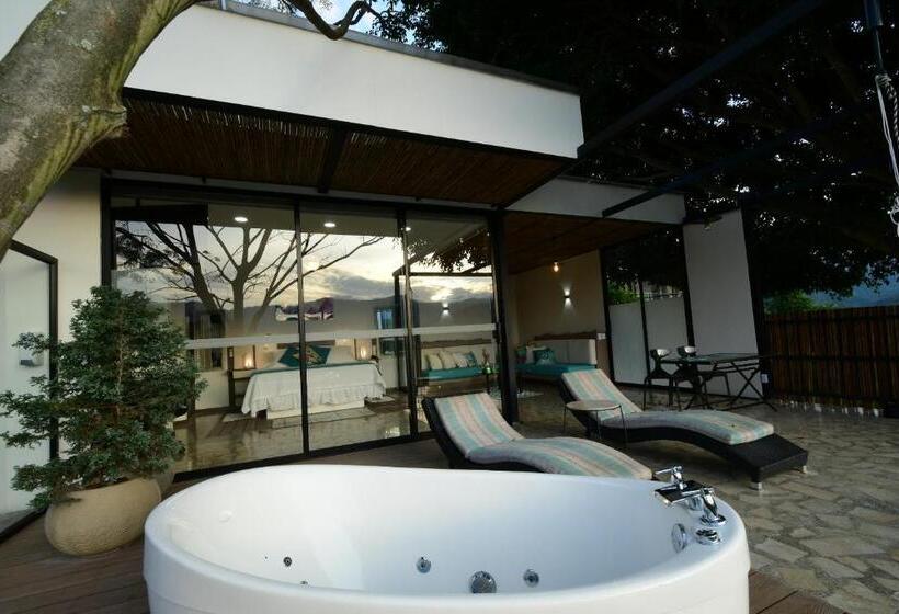 디럭스 스위트, Casa Ambrosia