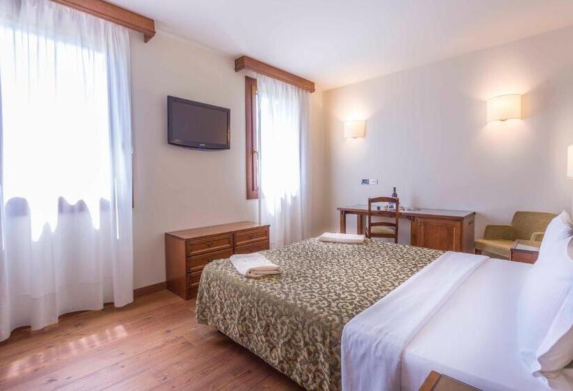 חדר קלאסי לשלושה, Dune Agriturismo