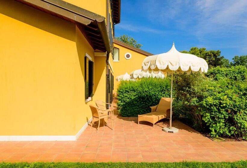 带花园景观的标准三人间, Dune Agriturismo