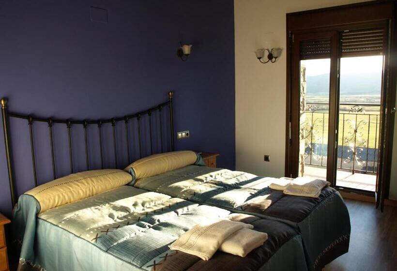 高级大房间, El Churrón